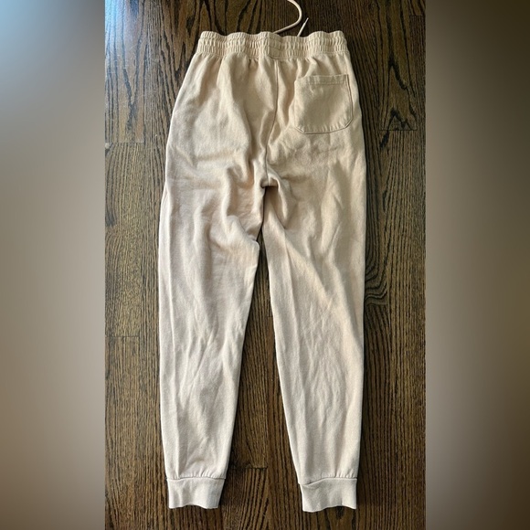 KEITH HARING ARTIST SIGNATURE DANCING PEOPLE BEIGE SWEATPANTS SIZE Small - Picture 2 of 5